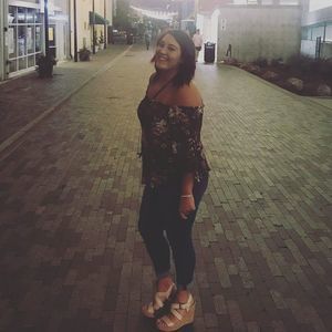 Meet your Posher, Ashley